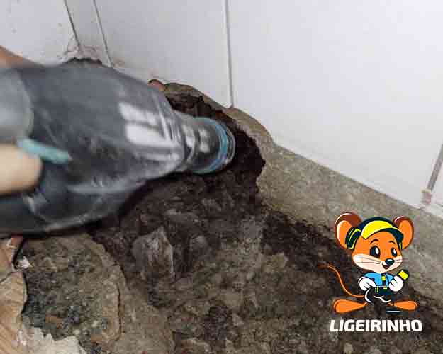 Vazamento de agua Sabesp conSértado com detector Geofone