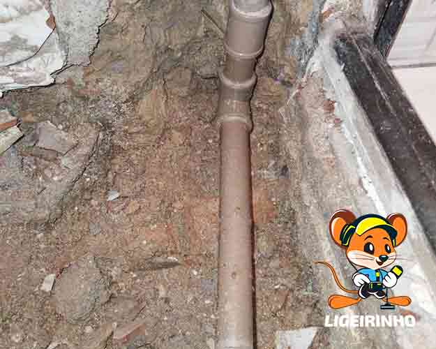 Encanador hidráulico residencial com laudo técnico LG