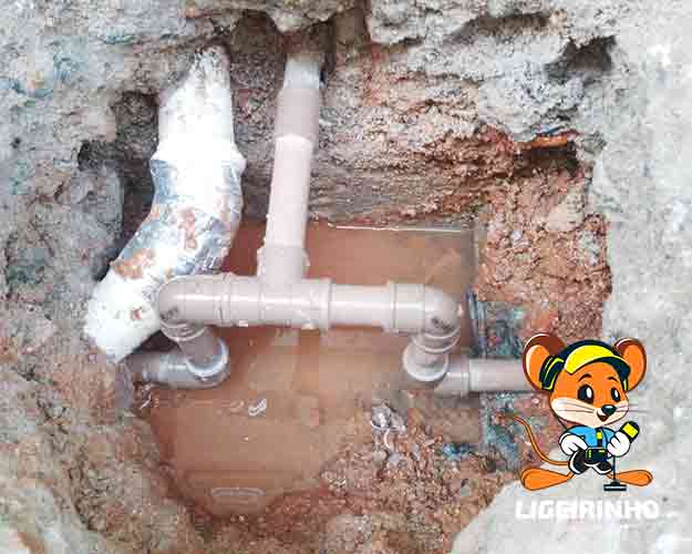 Vazamento de agua detectado com laudo técnico LG